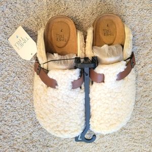 Women's Sherpa Clogs